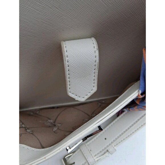 Betsey Johnson White w/ Butterfly Scarf Handbag Purse Handles & Strap Zipper - Picture 11 of 15